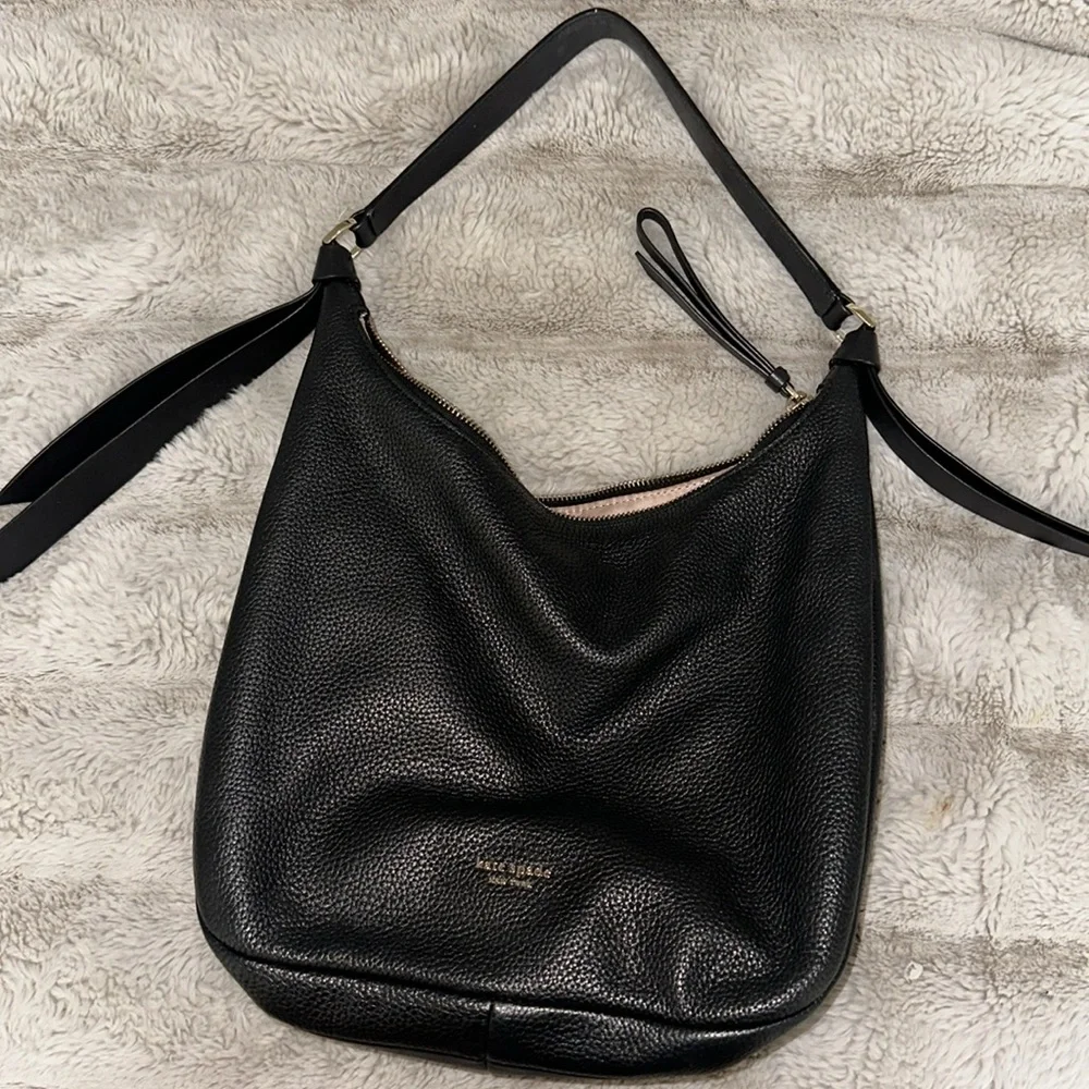 Kate Spade black purse used in good condition